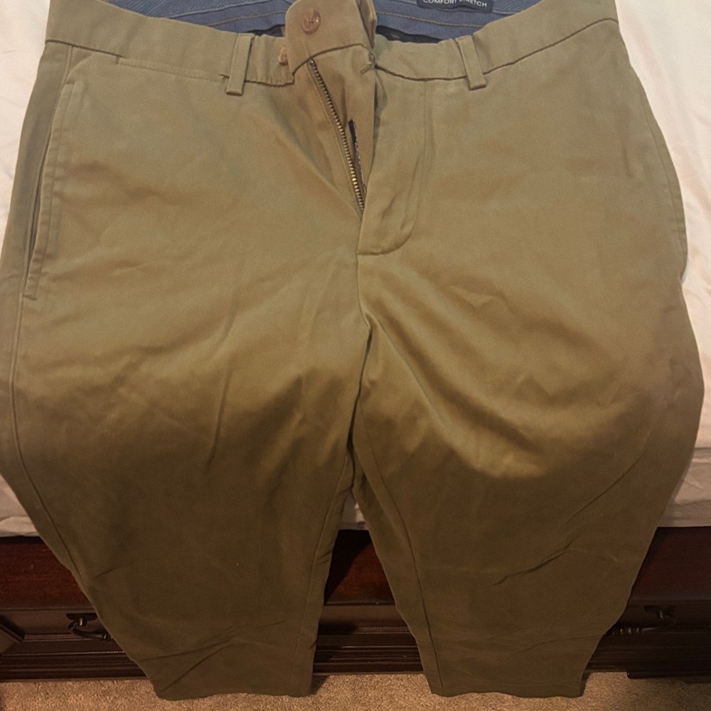 Daniel Cremieux Men's Khaki Chinos